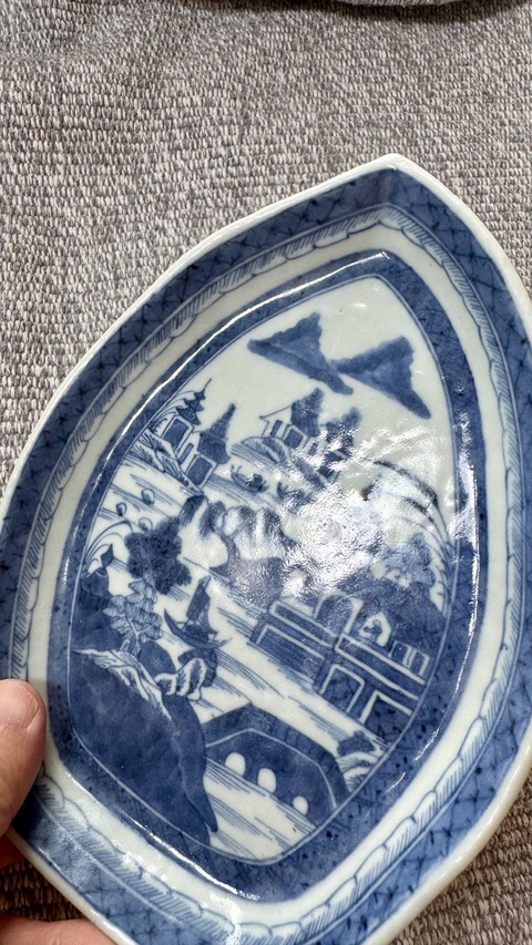 古玩陶瓷青花水滴形賞盤真品鑒賞圖