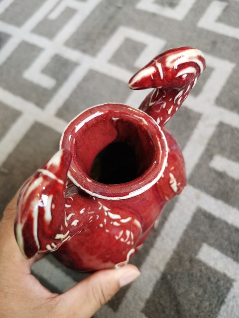 古玩陶瓷紅釉雙鳳紋瓶真品鑒賞圖
