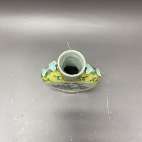 古玩陶瓷清同治·加官進爵·細路粉彩抱月瓶拍賣,當前價格2390元