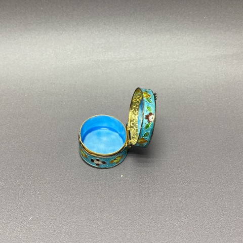 古玩陶瓷福壽紋蓋盒真品鑒賞圖