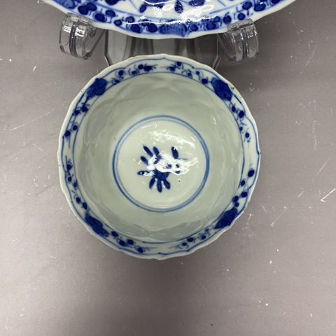 古玩陶瓷青花杯盤真品鑒賞圖
