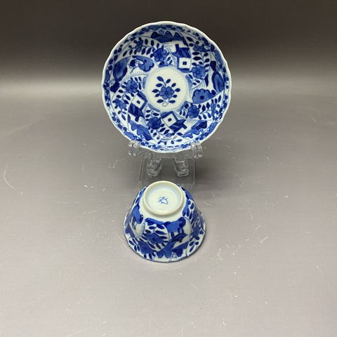 古玩陶瓷青花杯盤真品鑒賞圖