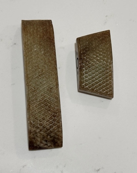 古玩玉器做舊仿漢代“玉劍具”真品鑒賞圖