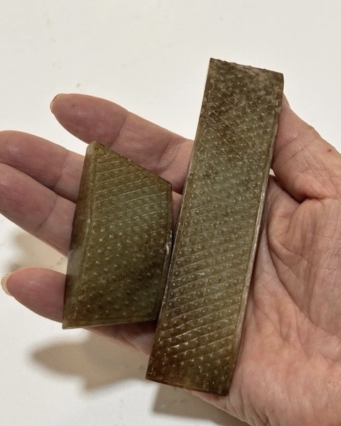古玩玉器做舊仿漢代“玉劍具”真品鑒賞圖