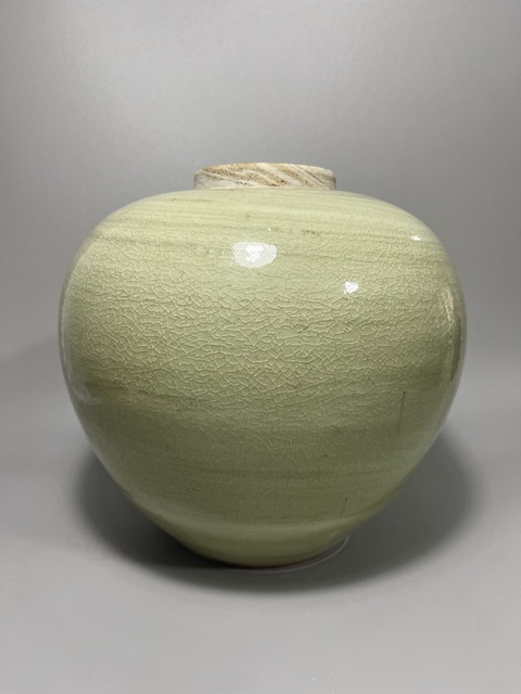 古玩陶瓷日本江戶仿龍泉青釉罐真品鑒賞圖
