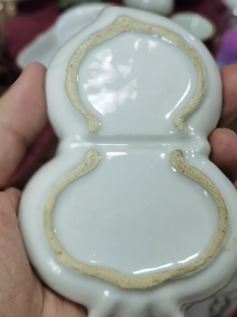 古玩陶瓷花卉紋青花盤真品鑒賞圖