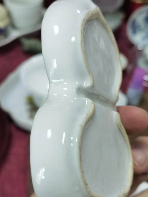 古玩陶瓷花卉紋青花盤真品鑒賞圖