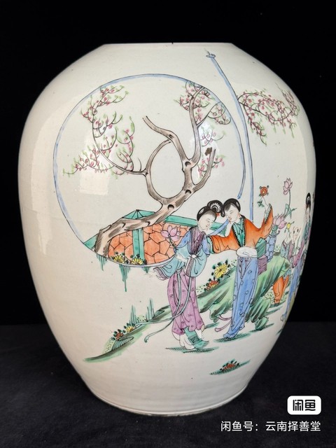 古玩陶瓷仕女紋冬瓜罐真品鑒賞圖