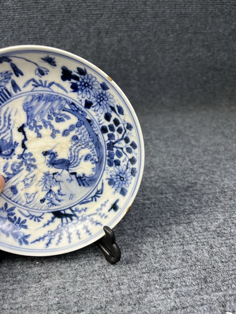 古玩陶瓷花鳥紋青花盤真品鑒賞圖