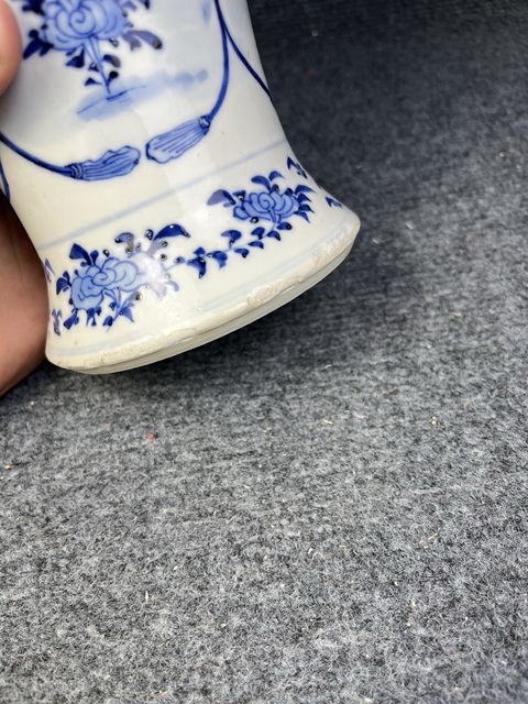 古玩陶瓷青花三娘教子紋大蓋瓶真品鑒賞圖