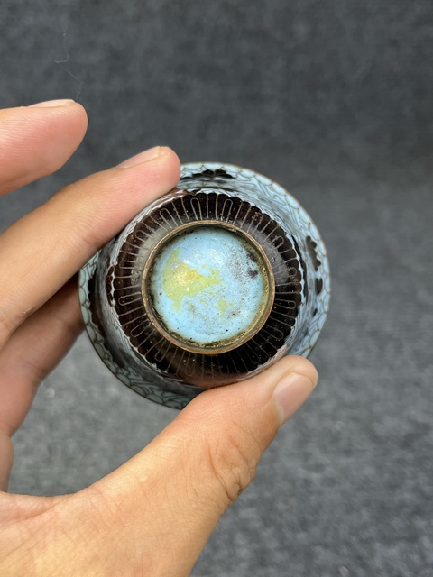 古玩雜項銅胎掐絲琺瑯花卉紋壓手杯拍賣,當前價格999元
