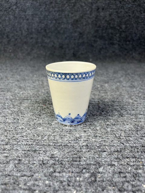 古玩陶瓷料彩聞香杯真品鑒賞圖