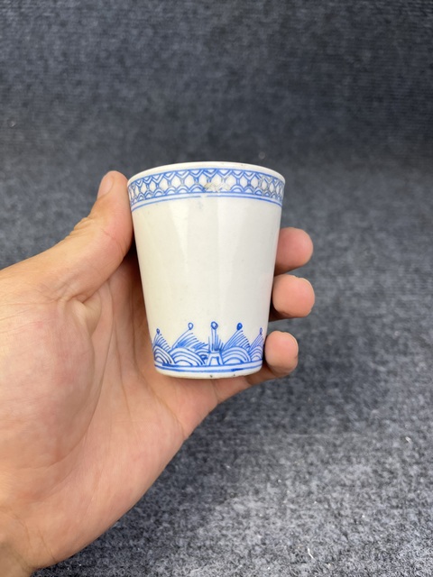 古玩陶瓷料彩聞香杯真品鑒賞圖