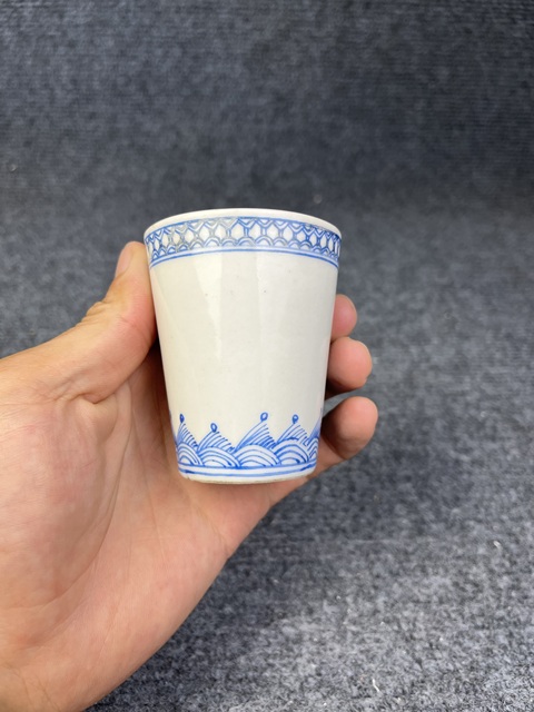 古玩陶瓷料彩聞香杯真品鑒賞圖