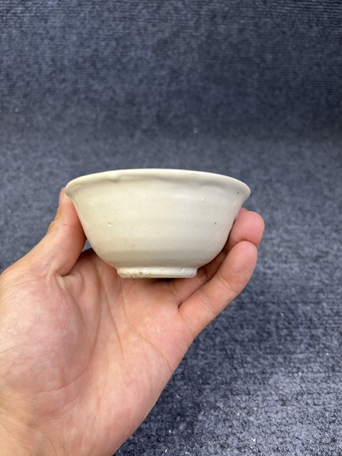 古玩陶瓷白釉茶圓拍賣，當前價格1588元