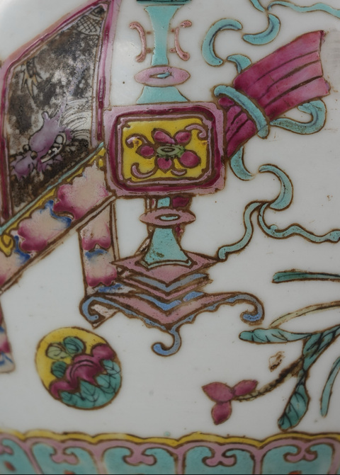 古玩陶瓷粉彩博古圖蓋罐真品鑒賞圖