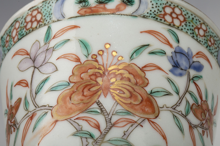 古玩陶瓷清晚·五彩折枝花卉紋鈴鐺杯拍賣,當前價格1904元