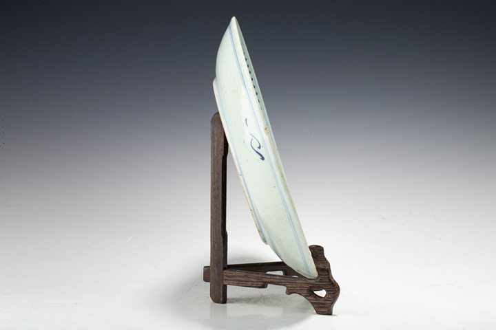 古玩陶瓷清中早·青花壽字紋盤(pán)拍賣(mài),當(dāng)前價(jià)格258元