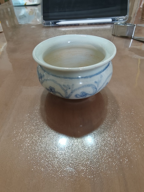 古玩陶瓷青花香爐真品鑒賞圖