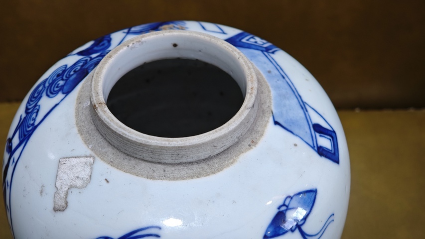 古玩陶瓷三娘教子圖青花罐真品鑒賞圖