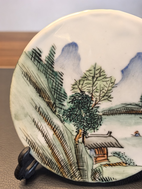 古玩陶瓷民國淺降彩瓷板真品鑒賞圖