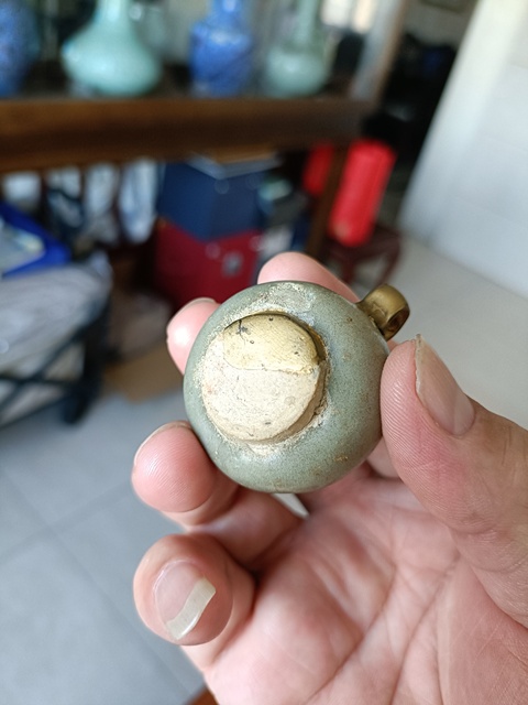 古玩陶瓷龍泉青瓷鳥(niǎo)食罐真品鑒賞圖