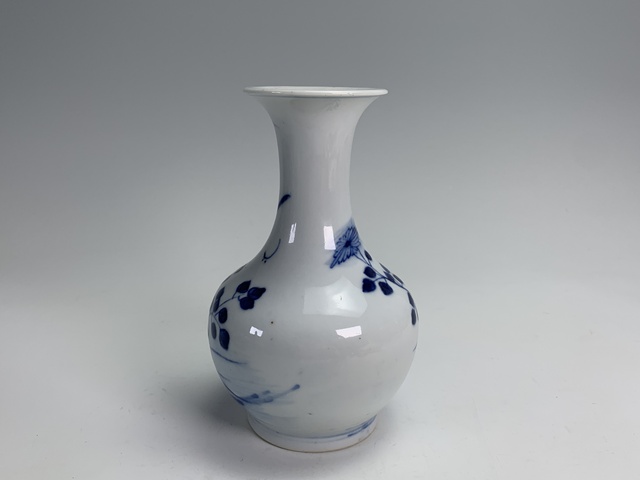 古玩陶瓷清晚期·青花花鳥紋玉壺春瓶拍賣，當前價格2880元
