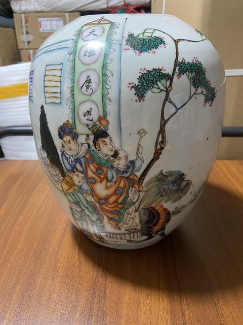 古玩陶瓷民國粉彩人物罐拍賣,當前價格2000元