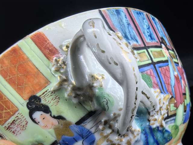 古玩陶瓷清中期廣彩仕女圖雙耳蓋盅拍賣，當前價格2000元