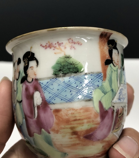 古玩陶瓷清晚·廣彩人物故事紋蓋杯拍賣，當前價格2999元