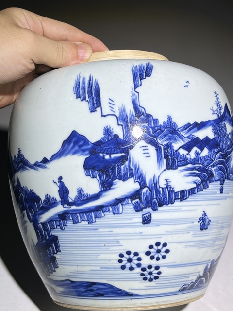 古玩陶瓷人物山水紋青花罐真品鑒賞圖
