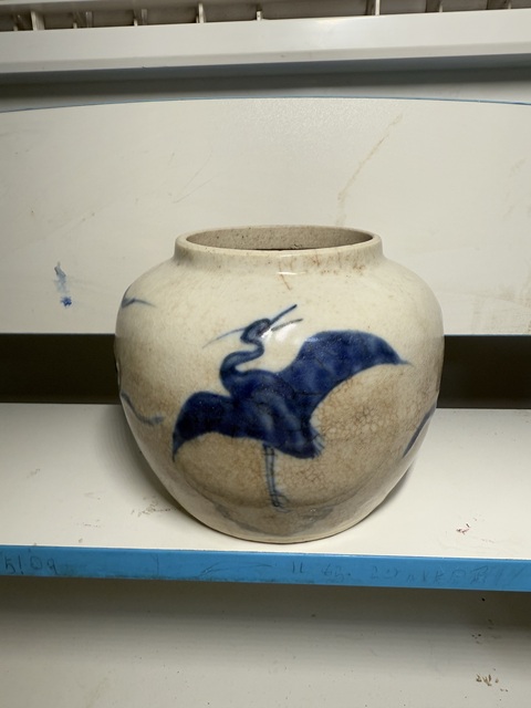 古玩陶瓷哥釉青花鳳紋罐拍賣,當前價格8000元