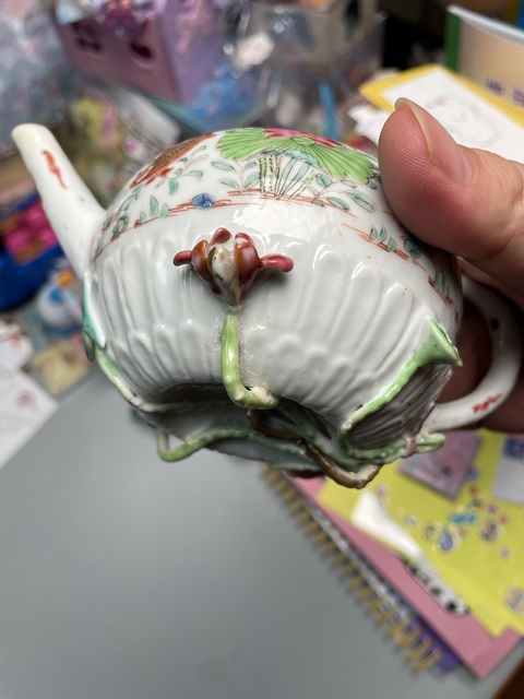 古玩陶瓷雍正粉彩仿生瓷壺真品鑒賞圖