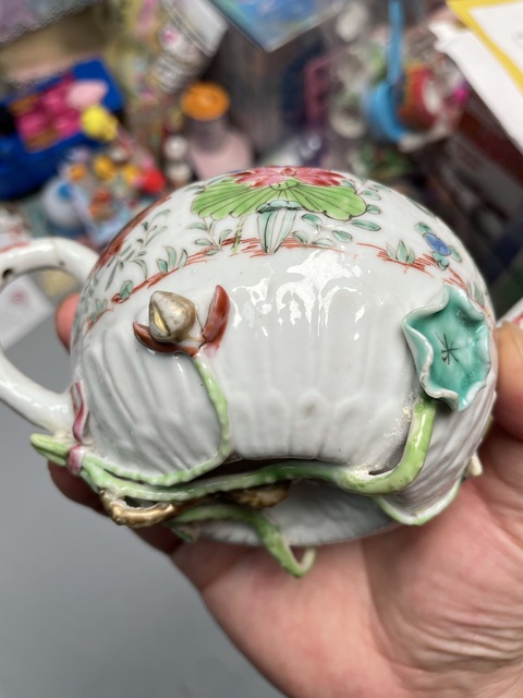 古玩陶瓷雍正粉彩仿生瓷壺真品鑒賞圖