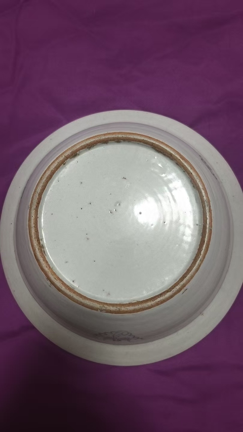 古玩陶瓷青花淡描花卉紋折沿盆真品鑒賞圖