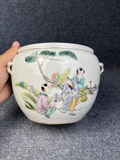 古玩陶瓷粉彩人物紋粥罐真品鑒賞圖