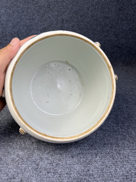 古玩陶瓷粉彩人物紋粥罐真品鑒賞圖