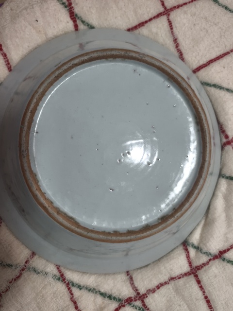 古玩陶瓷青花纏枝花紋洗手盆真品鑒賞圖
