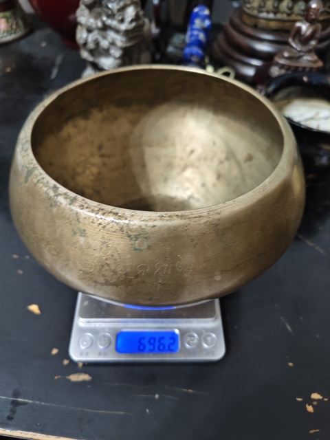 古玩銅器銅頌缽真品鑒賞圖
