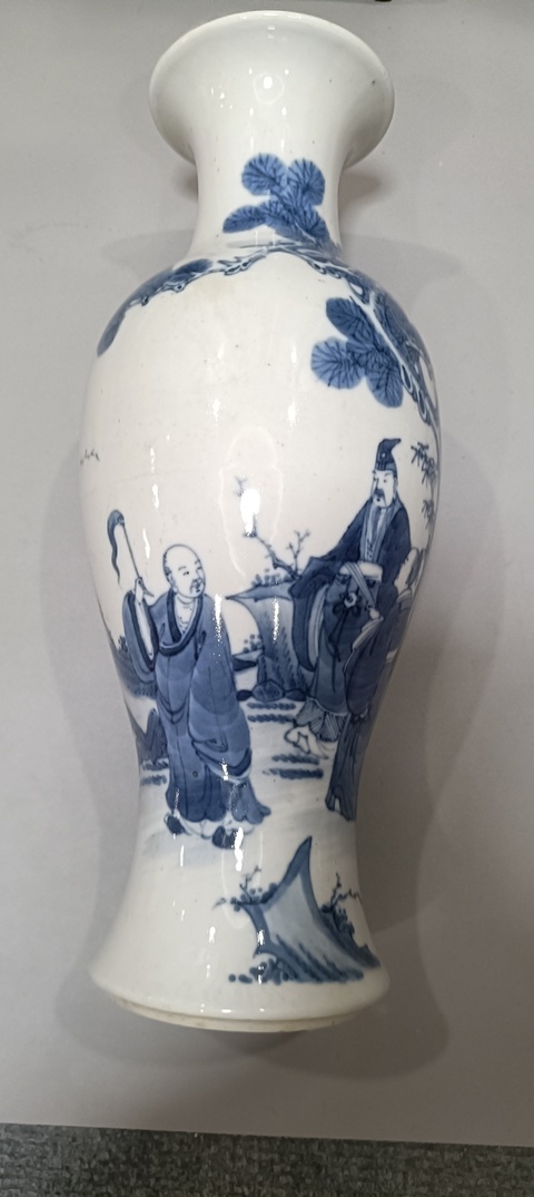 古玩陶瓷清晚·青花人物故事紋觀音瓶 真品鑒賞圖