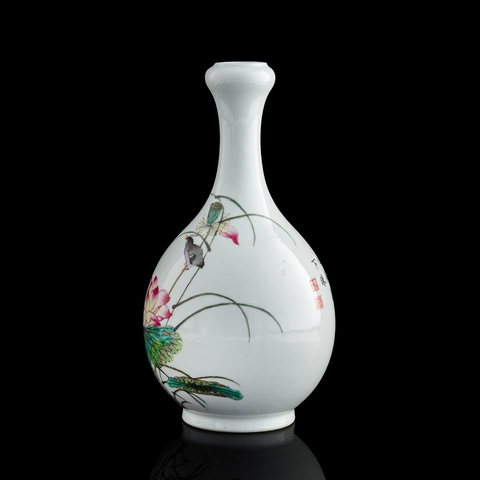 古玩陶瓷琺瑯彩風格花鳥紋蒜頭瓶真品鑒賞圖