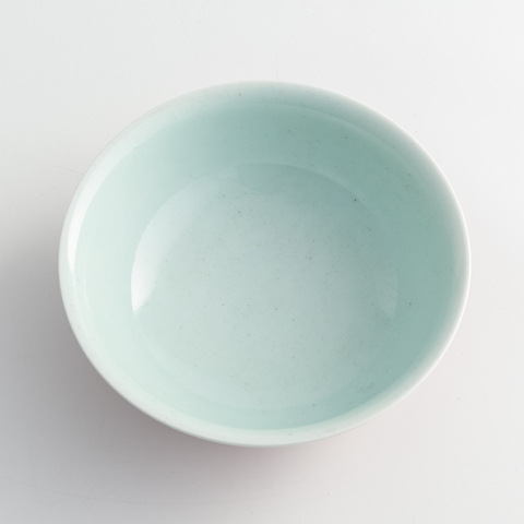 古玩陶瓷祭紅蓮瓣碗真品鑒賞圖
