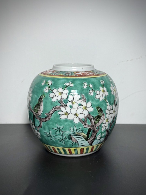 古玩陶瓷清光緒·松石綠釉五彩“喜鵲登梅圖”花鳥紋罐拍賣,當前價格2280元