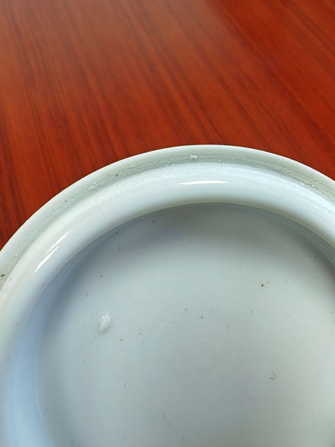 古玩陶瓷白釉印泥盒真品鑒賞圖