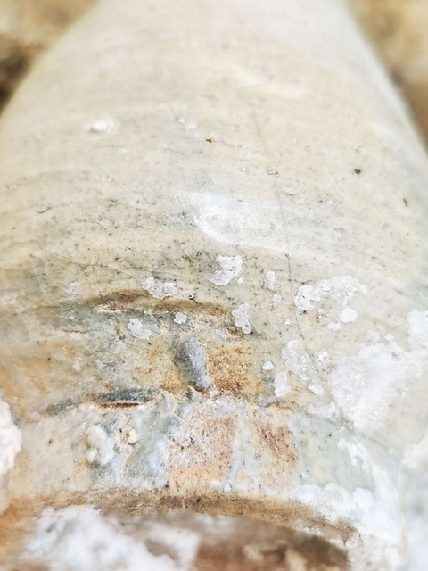 古玩陶瓷元代影青瓶拍賣(mài)，當(dāng)前價(jià)格999元