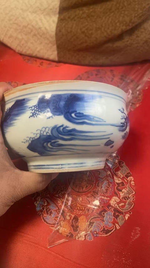 古玩陶瓷人物紋青花缽式香爐真品鑒賞圖