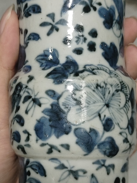 古玩陶瓷青花花鳥花觚真品鑒賞圖