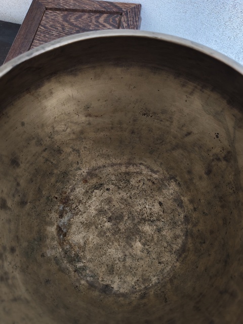 古玩銅器銅頌缽真品鑒賞圖
