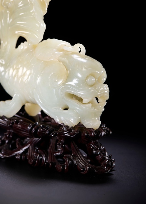 古玩玉器魚化龍擺件真品鑒賞圖