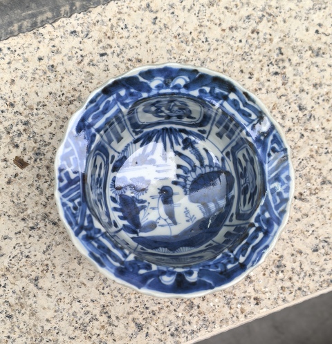 古玩陶瓷花鳥紋青花杯真品鑒賞圖